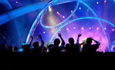 文旅部重拳出擊，嚴(yán)查嚴(yán)管營(yíng)業(yè)性演出市場(chǎng)亂象